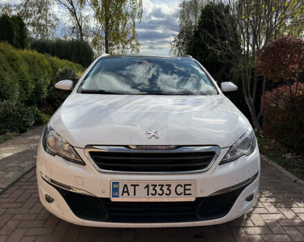Белый Пежо 308, объемом двигателя 1.56 л и пробегом 274 тыс. км за 9400 $, фото 41 на Automoto.ua