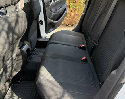 Белый Пежо 308, объемом двигателя 1.56 л и пробегом 274 тыс. км за 9400 $, фото 26 на Automoto.ua