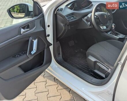 Білий Пежо 308, об'ємом двигуна 1.6 л та пробігом 177 тис. км за 11700 $, фото 21 на Automoto.ua