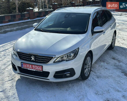 Білий Пежо 308, об'ємом двигуна 2 л та пробігом 150 тис. км за 12600 $, фото 6 на Automoto.ua