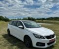 Білий Пежо 308, об'ємом двигуна 1.5 л та пробігом 98 тис. км за 13300 $, фото 1 на Automoto.ua