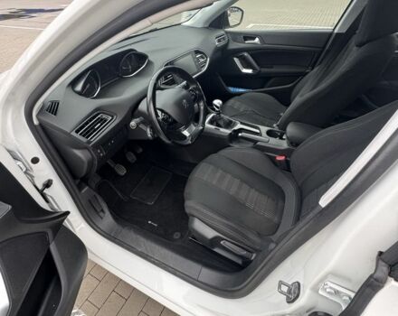 Білий Пежо 308, об'ємом двигуна 1.5 л та пробігом 187 тис. км за 12400 $, фото 5 на Automoto.ua