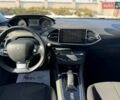 Белый Пежо 308, объемом двигателя 1.5 л и пробегом 190 тыс. км за 12499 $, фото 30 на Automoto.ua