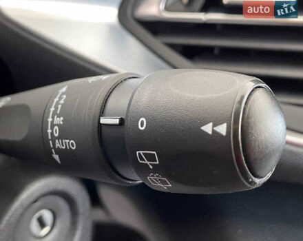 Белый Пежо 308, объемом двигателя 1.5 л и пробегом 162 тыс. км за 13650 $, фото 11 на Automoto.ua