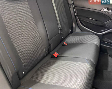 Белый Пежо 308, объемом двигателя 1.5 л и пробегом 162 тыс. км за 13650 $, фото 19 на Automoto.ua