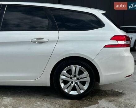 Білий Пежо 308, об'ємом двигуна 1.5 л та пробігом 206 тис. км за 12640 $, фото 6 на Automoto.ua
