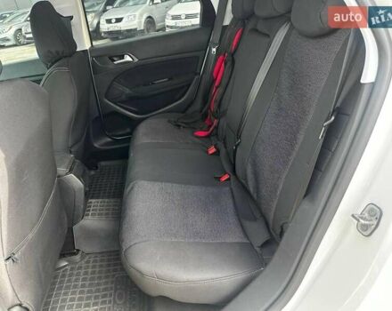Білий Пежо 308, об'ємом двигуна 1.5 л та пробігом 206 тис. км за 12640 $, фото 26 на Automoto.ua