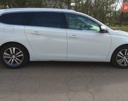 Білий Пежо 308, об'ємом двигуна 1.5 л та пробігом 220 тис. км за 10990 $, фото 7 на Automoto.ua