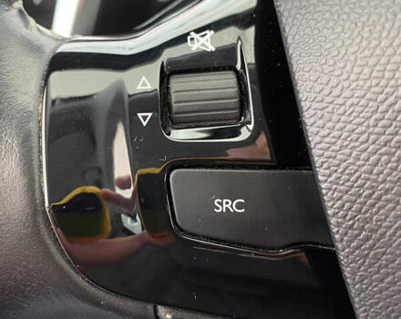 Белый Пежо 308, объемом двигателя 1.5 л и пробегом 162 тыс. км за 13650 $, фото 13 на Automoto.ua