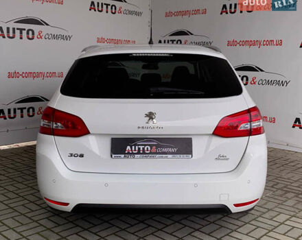 Белый Пежо 308, объемом двигателя 1.5 л и пробегом 162 тыс. км за 13650 $, фото 3 на Automoto.ua