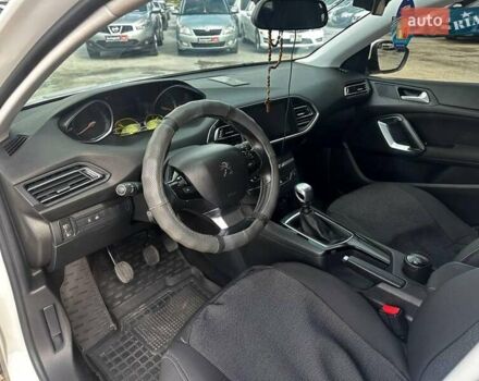 Білий Пежо 308, об'ємом двигуна 1.5 л та пробігом 206 тис. км за 12640 $, фото 18 на Automoto.ua