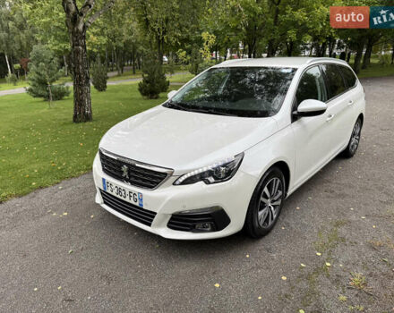 Білий Пежо 308, об'ємом двигуна 1.5 л та пробігом 171 тис. км за 14200 $, фото 2 на Automoto.ua