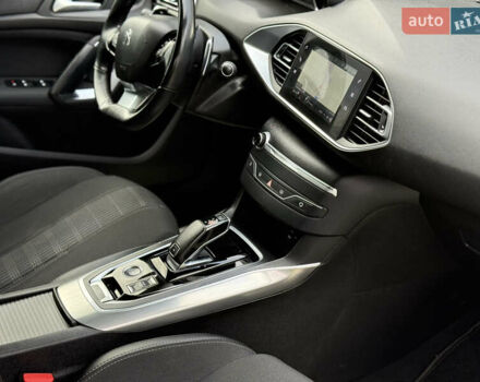 Білий Пежо 308, об'ємом двигуна 1.5 л та пробігом 162 тис. км за 14700 $, фото 54 на Automoto.ua