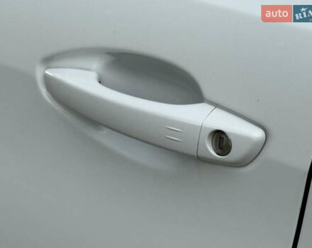 Белый Пежо 308, объемом двигателя 1.5 л и пробегом 162 тыс. км за 14900 $, фото 26 на Automoto.ua