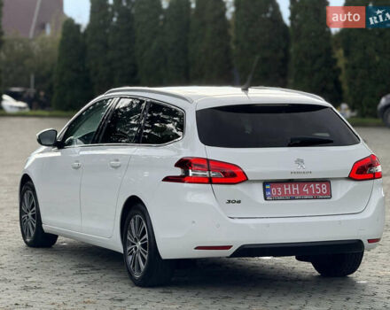 Белый Пежо 308, объемом двигателя 1.5 л и пробегом 162 тыс. км за 14800 $, фото 6 на Automoto.ua