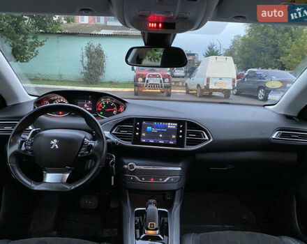 Білий Пежо 308, об'ємом двигуна 1.5 л та пробігом 180 тис. км за 14750 $, фото 32 на Automoto.ua