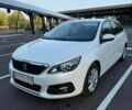 Белый Пежо 308, объемом двигателя 1.5 л и пробегом 144 тыс. км за 15500 $, фото 1 на Automoto.ua