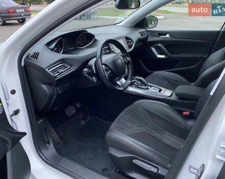 Білий Пежо 308, об'ємом двигуна 1.5 л та пробігом 180 тис. км за 14750 $, фото 18 на Automoto.ua
