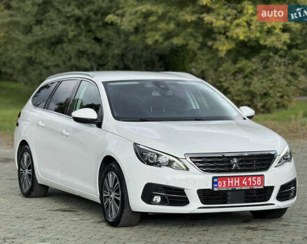 Білий Пежо 308, об'ємом двигуна 1.5 л та пробігом 162 тис. км за 14700 $, фото 2 на Automoto.ua