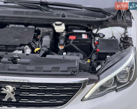 Белый Пежо 308, объемом двигателя 1.5 л и пробегом 162 тыс. км за 14800 $, фото 80 на Automoto.ua