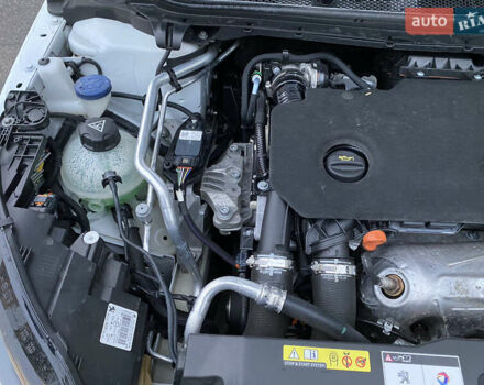 Білий Пежо 308, об'ємом двигуна 1.5 л та пробігом 180 тис. км за 14750 $, фото 36 на Automoto.ua