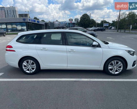 Білий Пежо 308, об'ємом двигуна 1.5 л та пробігом 192 тис. км за 14150 $, фото 4 на Automoto.ua