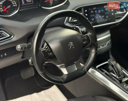 Белый Пежо 308, объемом двигателя 1.5 л и пробегом 162 тыс. км за 14800 $, фото 35 на Automoto.ua