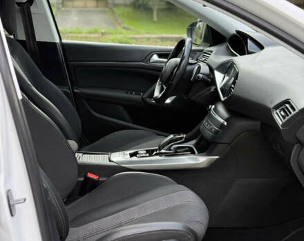 Белый Пежо 308, объемом двигателя 1.5 л и пробегом 162 тыс. км за 14900 $, фото 58 на Automoto.ua