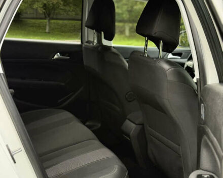 Белый Пежо 308, объемом двигателя 1.5 л и пробегом 162 тыс. км за 14800 $, фото 64 на Automoto.ua