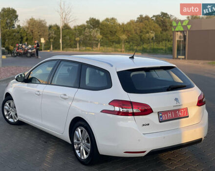 Белый Пежо 308, объемом двигателя 1.5 л и пробегом 197 тыс. км за 12950 $, фото 13 на Automoto.ua