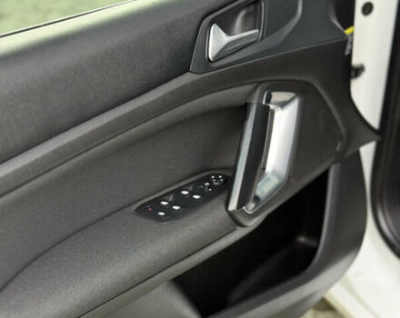 Белый Пежо 308, объемом двигателя 1.5 л и пробегом 162 тыс. км за 14800 $, фото 32 на Automoto.ua