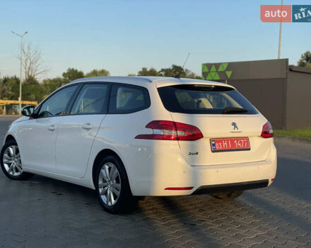 Белый Пежо 308, объемом двигателя 1.5 л и пробегом 197 тыс. км за 12950 $, фото 8 на Automoto.ua