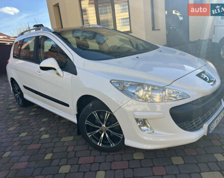 Пежо 308 2009 в Львове на Automoto.ua Белый Пежо 308, объемом двигателя 1.56 л и пробегом 321 тыс. км за 4000 $, фото 1 на Automoto.ua