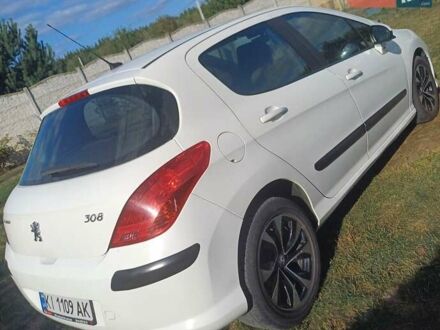 Белый Пежо 308, объемом двигателя 1.6 л и пробегом 115 тыс. км за 7200 $, фото 1 на Automoto.ua