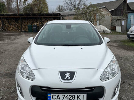 Білий Пежо 308, об'ємом двигуна 1.6 л та пробігом 267 тис. км за 6700 $, фото 1 на Automoto.ua