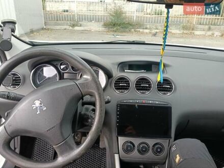 Білий Пежо 308, об'ємом двигуна 1.4 л та пробігом 232 тис. км за 6300 $, фото 1 на Automoto.ua