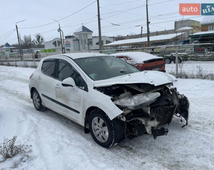 Белый Пежо 308, объемом двигателя 1.56 л и пробегом 265 тыс. км за 1800 $, фото 1 на Automoto.ua