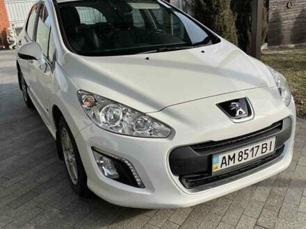 Пежо 308 2013 у Коростышеве на Automoto.ua Білий Пежо 308, об'ємом двигуна 1.6 л та пробігом 130 тис. км за 7500 $, фото 1 на Automoto.ua