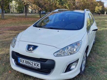 Білий Пежо 308, об'ємом двигуна 1.6 л та пробігом 266 тис. км за 6300 $, фото 1 на Automoto.ua