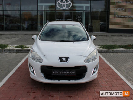 Белый Пежо 308, объемом двигателя 1.5 л и пробегом 174 тыс. км за 7300 $, фото 1 на Automoto.ua