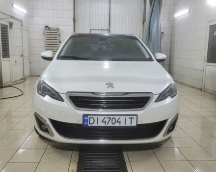 Белый Пежо 308, объемом двигателя 2 л и пробегом 238 тыс. км за 10000 $, фото 1 на Automoto.ua