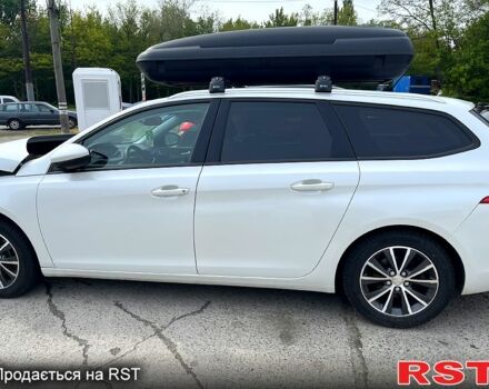 Белый Пежо 308, объемом двигателя 1.6 л и пробегом 0 тыс. км за 4500 $, фото 1 на Automoto.ua