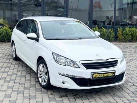 Пежо 308 2015 в Мукачеве на Automoto.ua Белый Пежо 308, объемом двигателя 1.6 л и пробегом 275 тыс. км за 9500 $, фото 1 на Automoto.ua