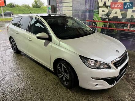Белый Пежо 308, объемом двигателя 1.56 л и пробегом 238 тыс. км за 8500 $, фото 1 на Automoto.ua