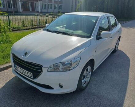 Белый Пежо 308, объемом двигателя 1.2 л и пробегом 230 тыс. км за 4599 $, фото 1 на Automoto.ua