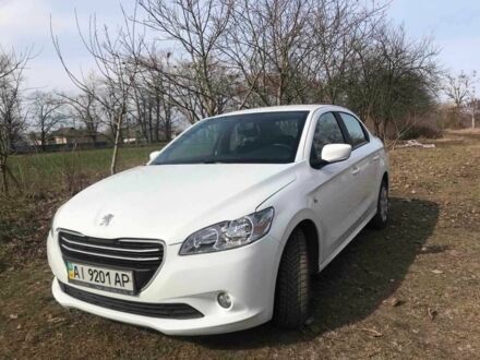 Пежо 308 2016 у Києві на Automoto.ua Білий Пежо 308, об'ємом двигуна 1.6 л та пробігом 160 тис. км за 7500 $, фото 1 на Automoto.ua