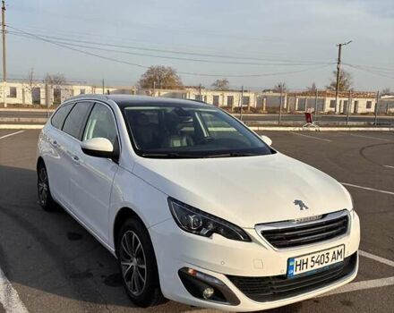 Белый Пежо 308, объемом двигателя 1.2 л и пробегом 174 тыс. км за 14000 $, фото 1 на Automoto.ua