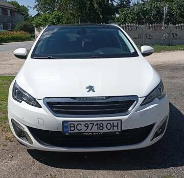 Білий Пежо 308, об'ємом двигуна 1.56 л та пробігом 221 тис. км за 12000 $, фото 1 на Automoto.ua
