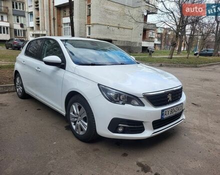 Белый Пежо 308, объемом двигателя 1.56 л и пробегом 154 тыс. км за 11300 $, фото 1 на Automoto.ua