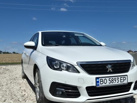 Пежо 308 2018 у Тернополі на Automoto.ua Білий Пежо 308, об'ємом двигуна 1.5 л та пробігом 211 тис. км за 11700 $, фото 1 на Automoto.ua